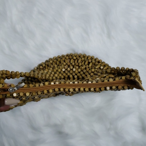 Cato vintage wood beaded hobo bag🛍 - Picture 3 of 4